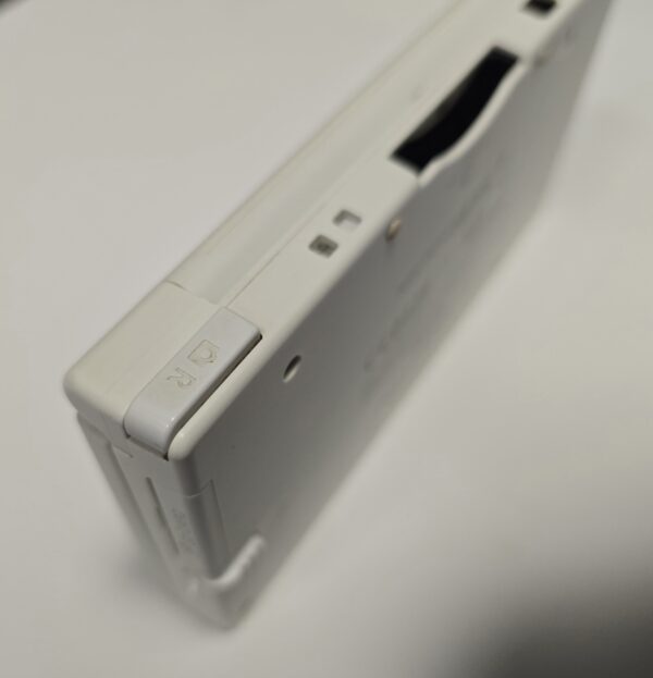 DSi - Handheld Console with Charger (Pre Owned) (Dent on Screen) - Image 8