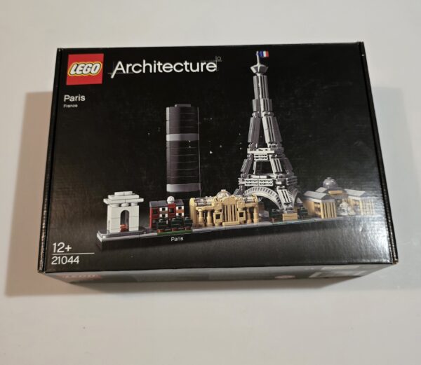 LEGO - Architecture Paris France 21044 (Pre Owned) - Image 10
