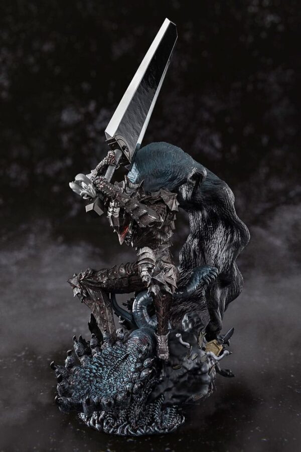 **PRE ORDER - ETA END MARCH 2026** Berserk Figuarts ZERO Metallic Touch PVC Statue Guts Berserker Armor 35 cm