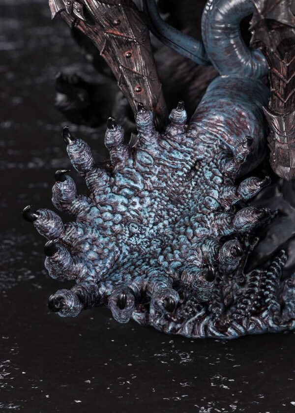 **PRE ORDER - ETA END MARCH 2026** Berserk Figuarts ZERO Metallic Touch PVC Statue Guts Berserker Armor 35 cm - Image 9