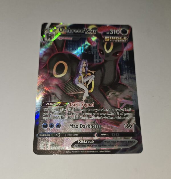 Pokemon TCG – Umbreon Vmax TG23 Single Strike