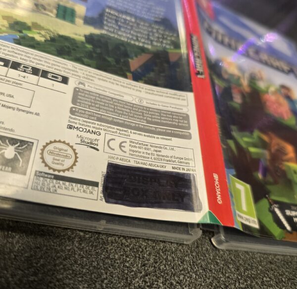 Switch - Minecraft (Pre Owned) - Image 4