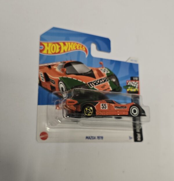 Hot Wheels Bundle Mazda, Big-Air, 67 Lotus, Batmobile, Buns - Image 5