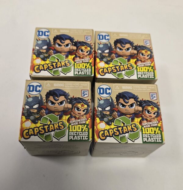4 x DC Comics Capstars Mini Figures Blind Box